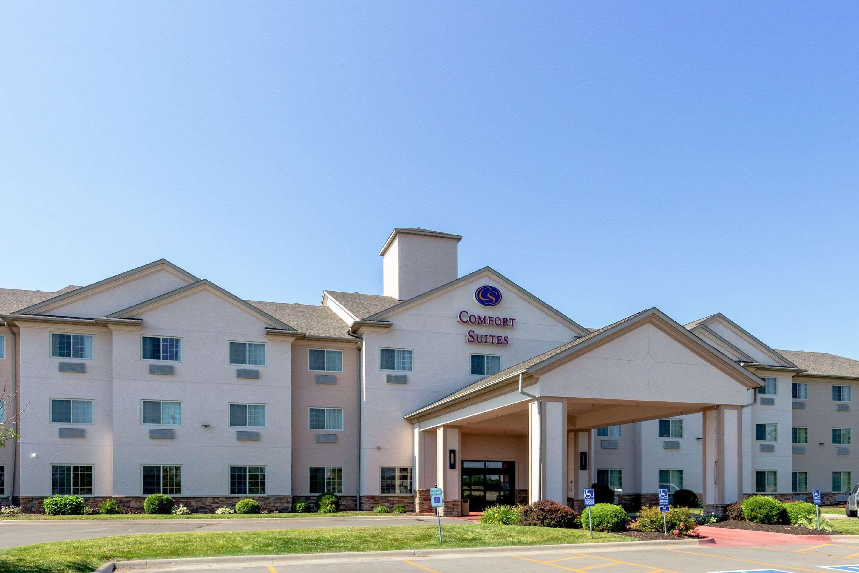 Comfort Suites Burlington Dış mekan fotoğraf