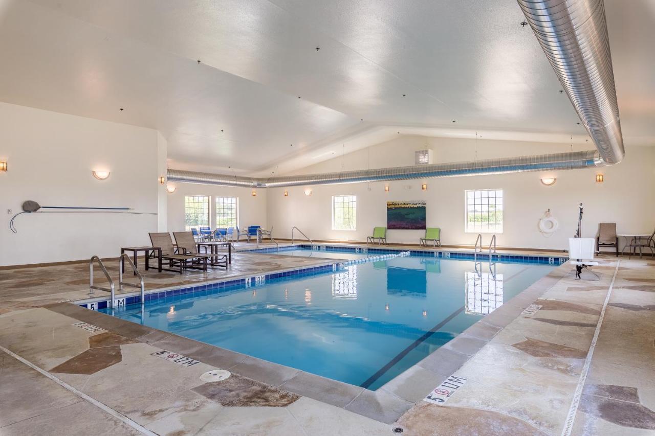 Comfort Suites Burlington Dış mekan fotoğraf