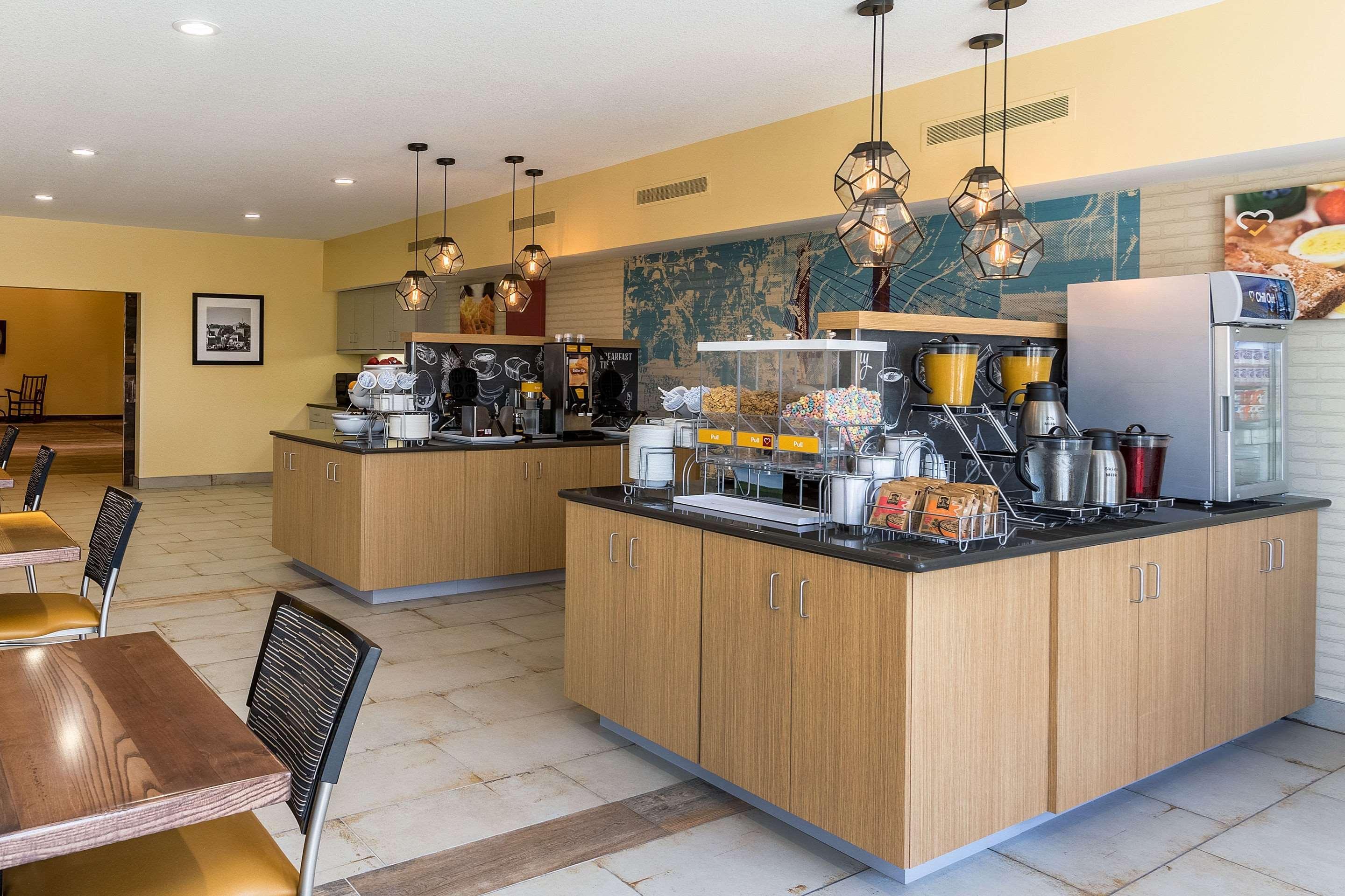 Comfort Suites Burlington Dış mekan fotoğraf