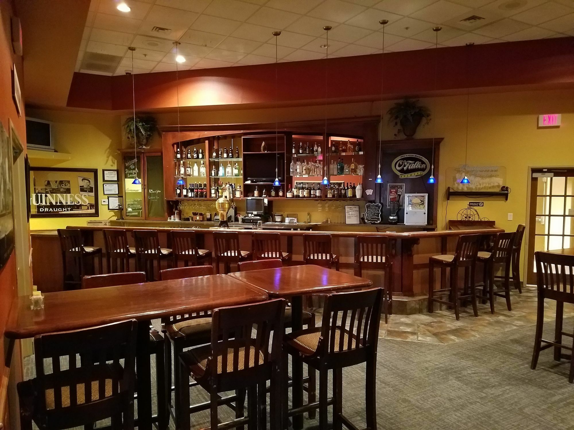 Comfort Suites Burlington Dış mekan fotoğraf
